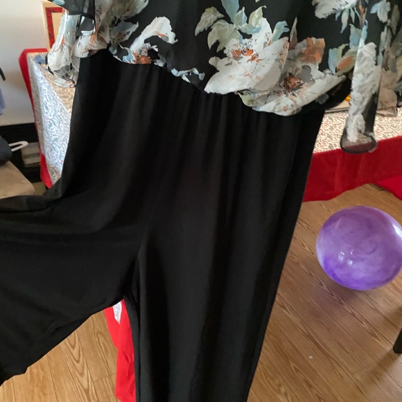 Cleo size 10 - Picture 2 of 5